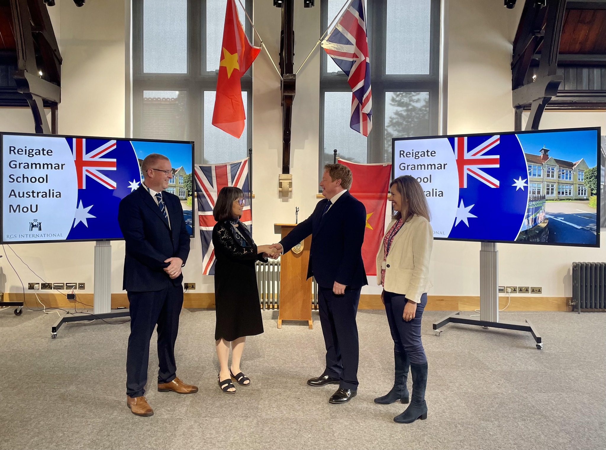 Memorandum of Understanding between RGS Vietnam and RGS International Signed on Research and Open a New School (Nursery to Sixth Form) in Australia