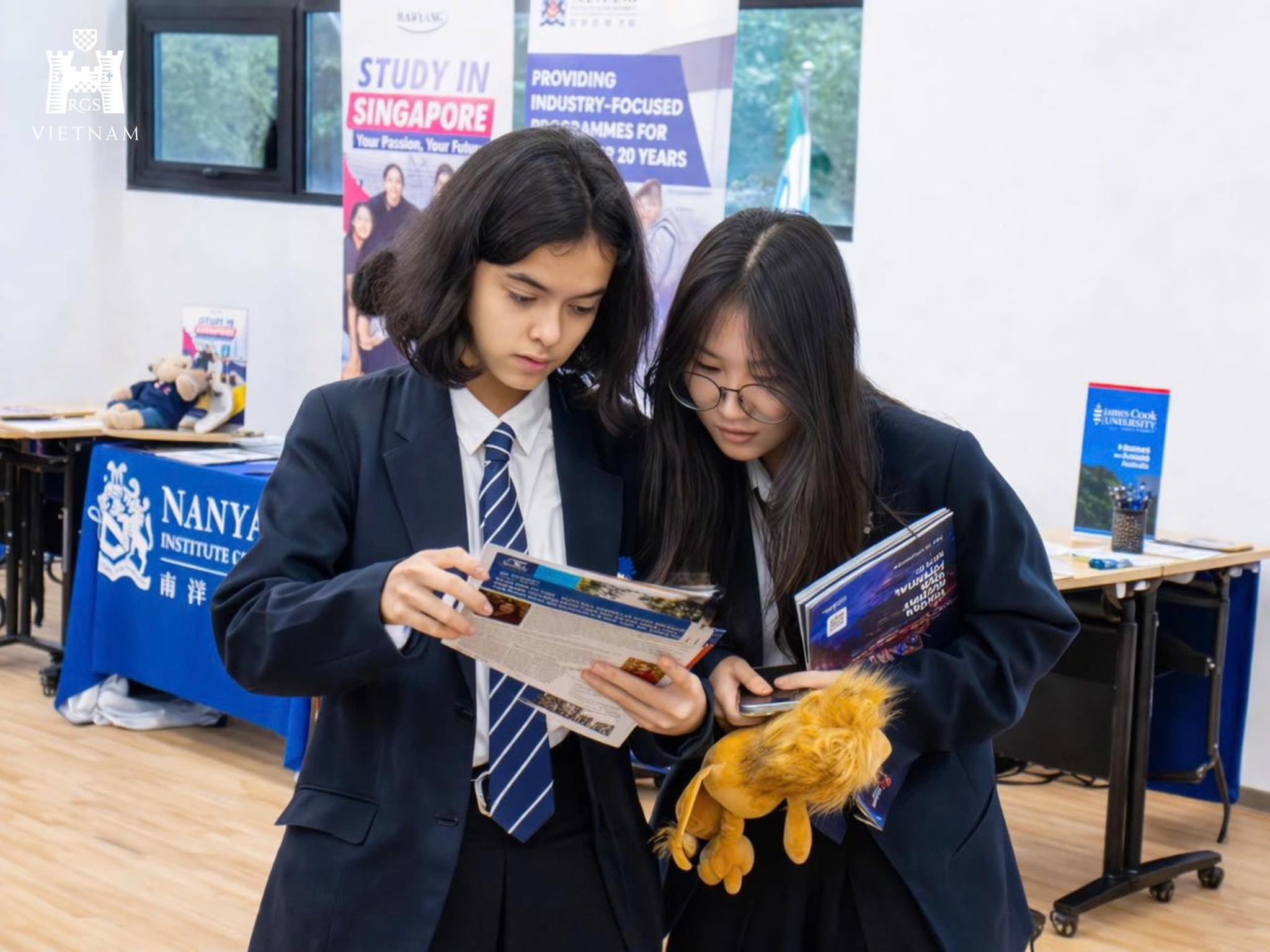 A Day Of Discovery: RGSV University Fair Inspires Future Pathways