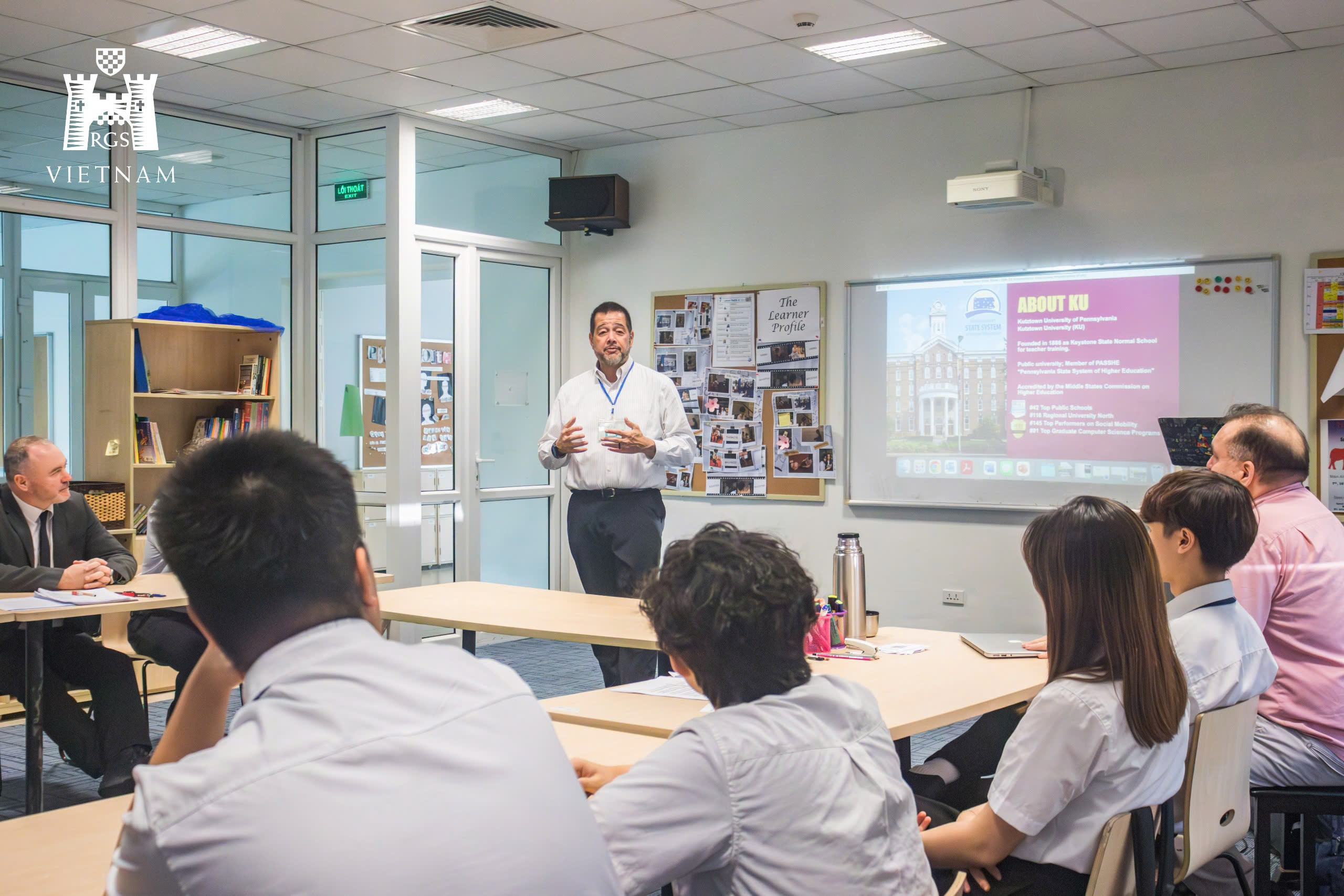 RGS Vietnam Students Meet Professor Sheperis From Kutztown University